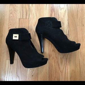 Michael Kors peep toe suede booties!