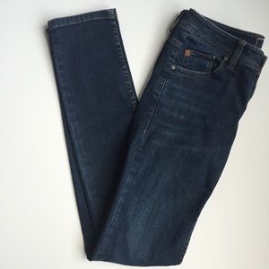 Tommy Bahama Skinny Jeans - Like New Condition!