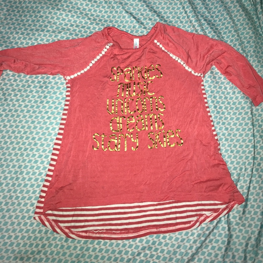 Graphic Unicorn sparkle words Top size 6