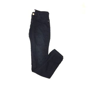 Habitual ankle skinny
