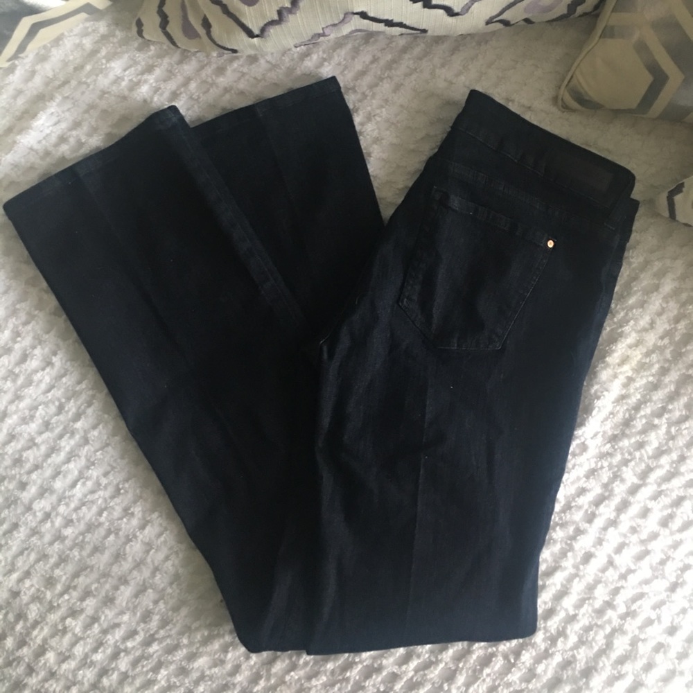 Women's dark denim boot cut jeans size 29/9 NWOT
