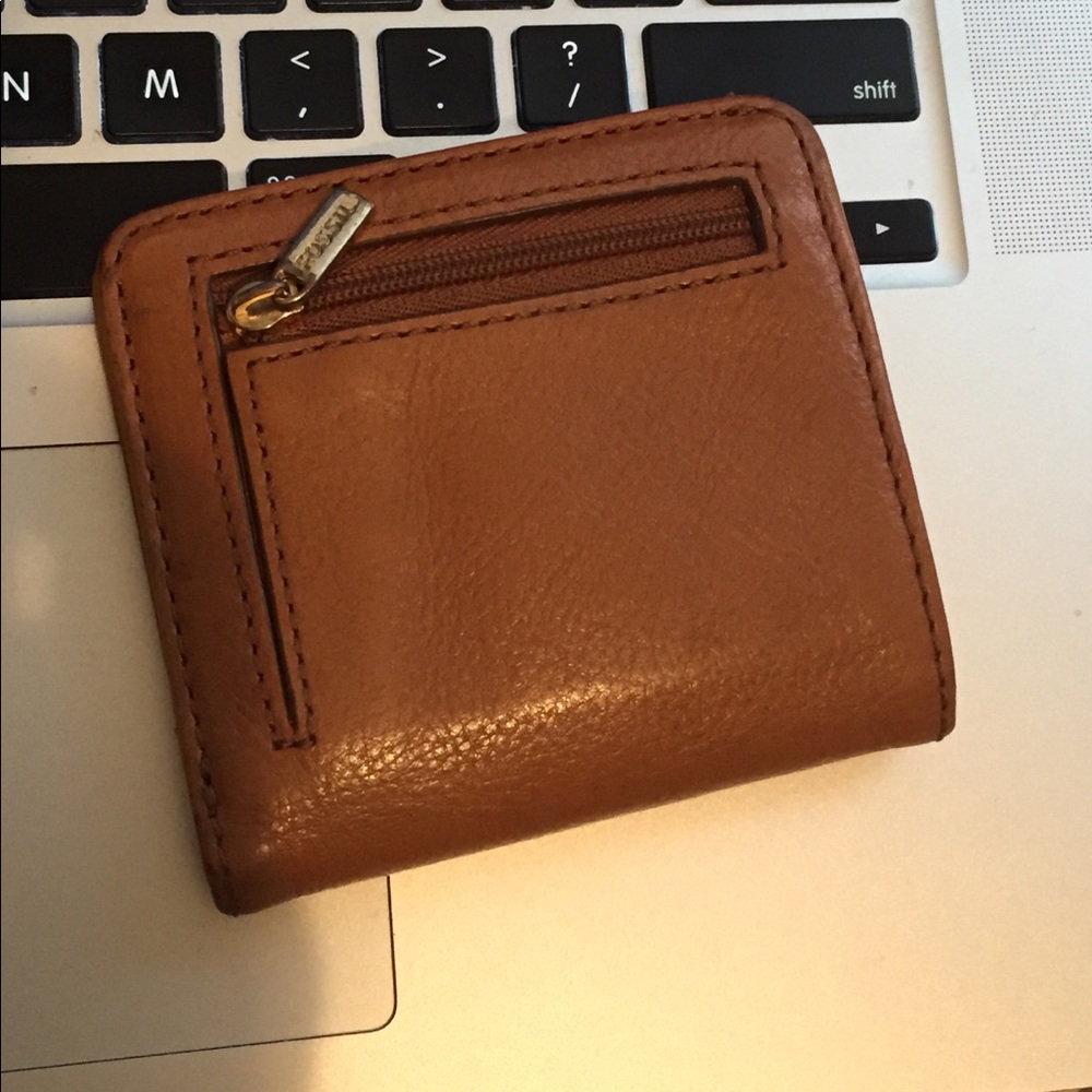 Fossil Wallet - Picture 2 of 4