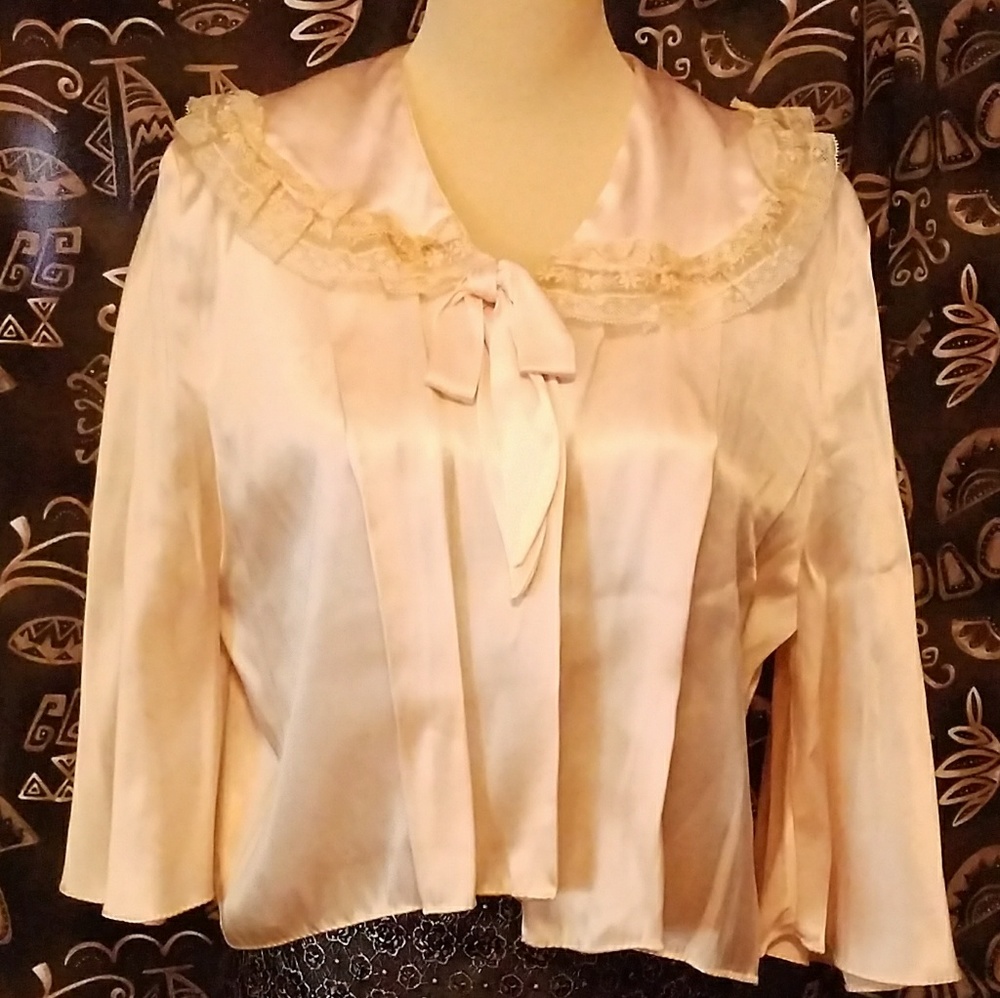 Vintage Satin and Lace Bed Jacket