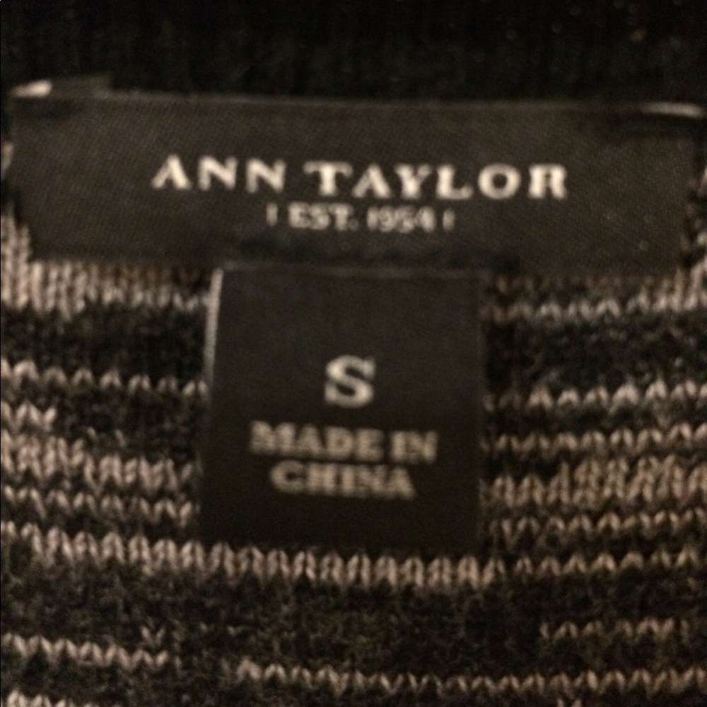 Ann Taylor sweater dress - Picture 2 of 4