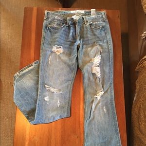 Hollister distressed jeans. Size 3 regular