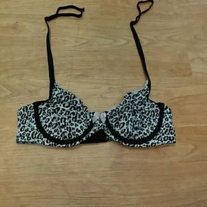 Victoria Secret unlined cheetah print bra