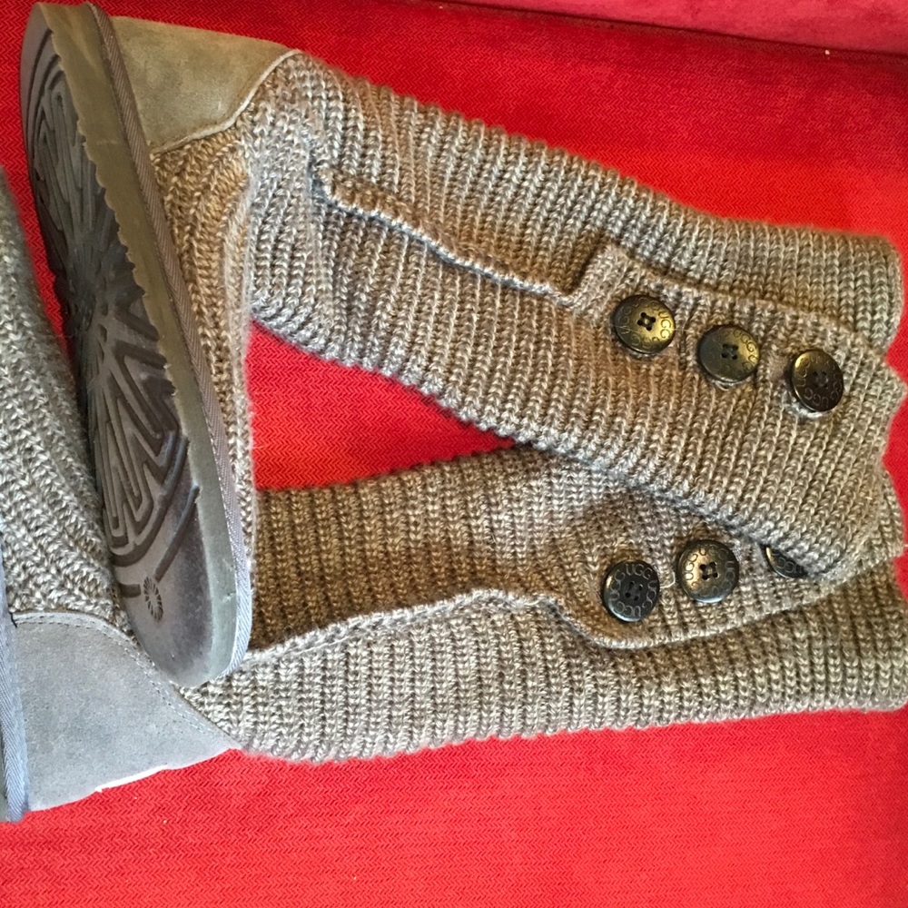 Authentic Gray Ugg Cardies, EUC