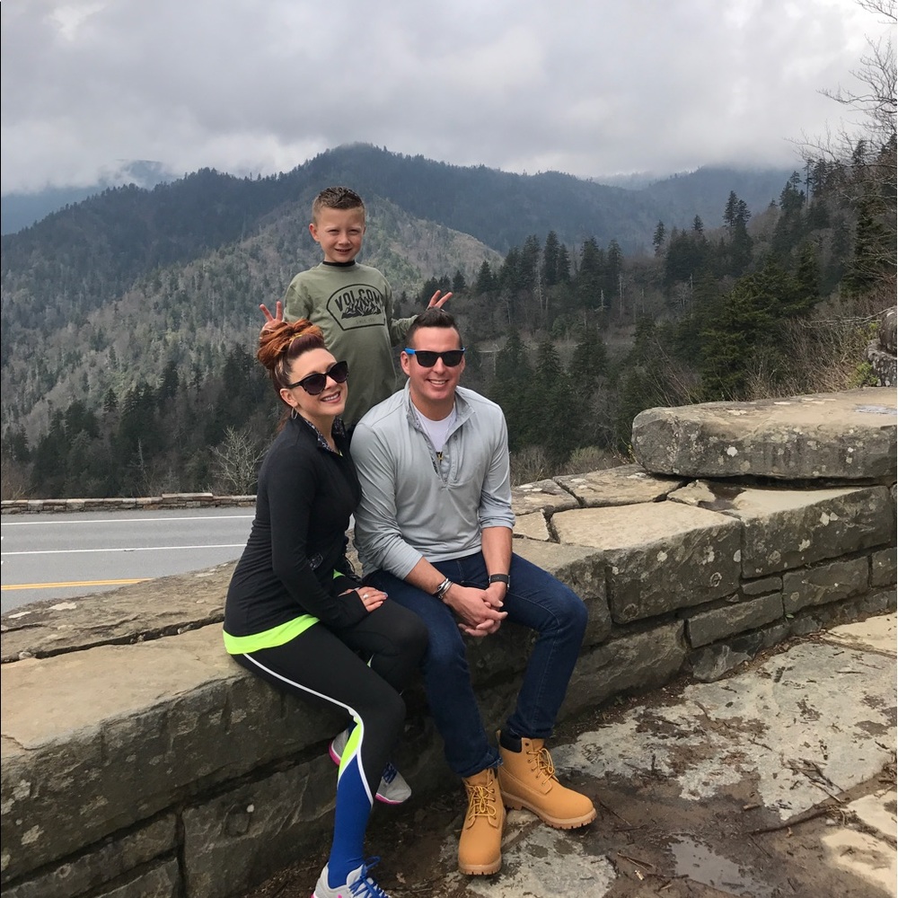 Meet your Posher, Santino