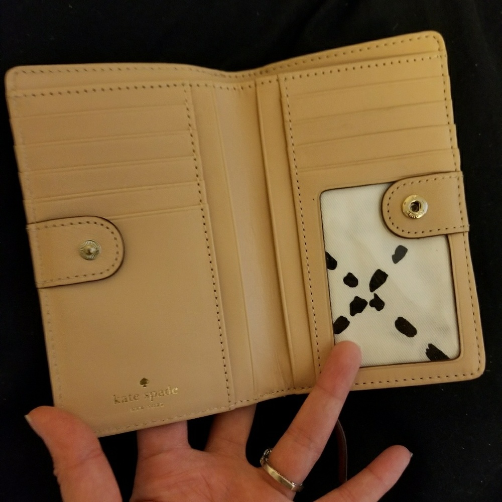 Kate Spade Wallet - Picture 2 of 5