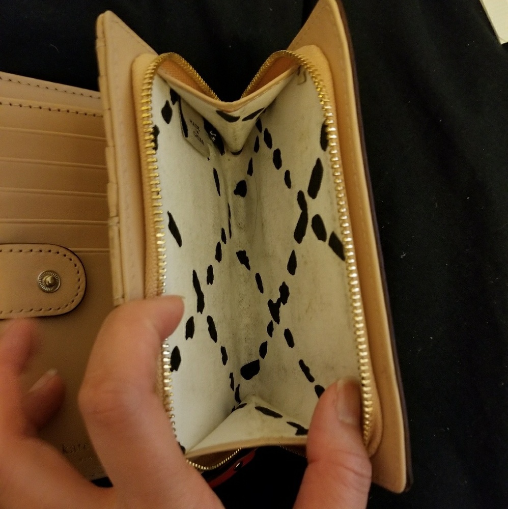 Kate Spade Wallet - Picture 4 of 5