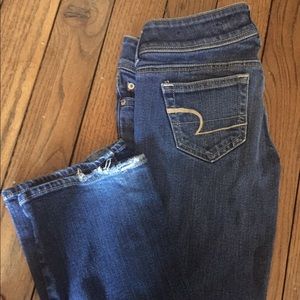 Size 2 long American Eagle low rise boot cut jean