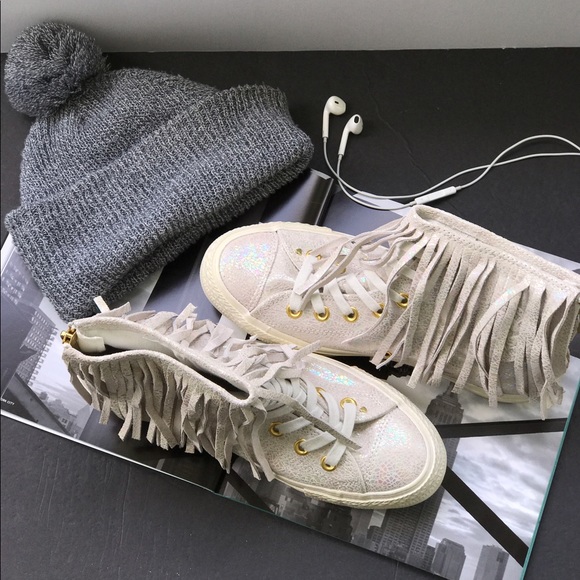 Converse vulc adult, size 8. - Picture 4 of 7