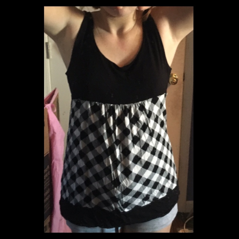 Black and white tank top