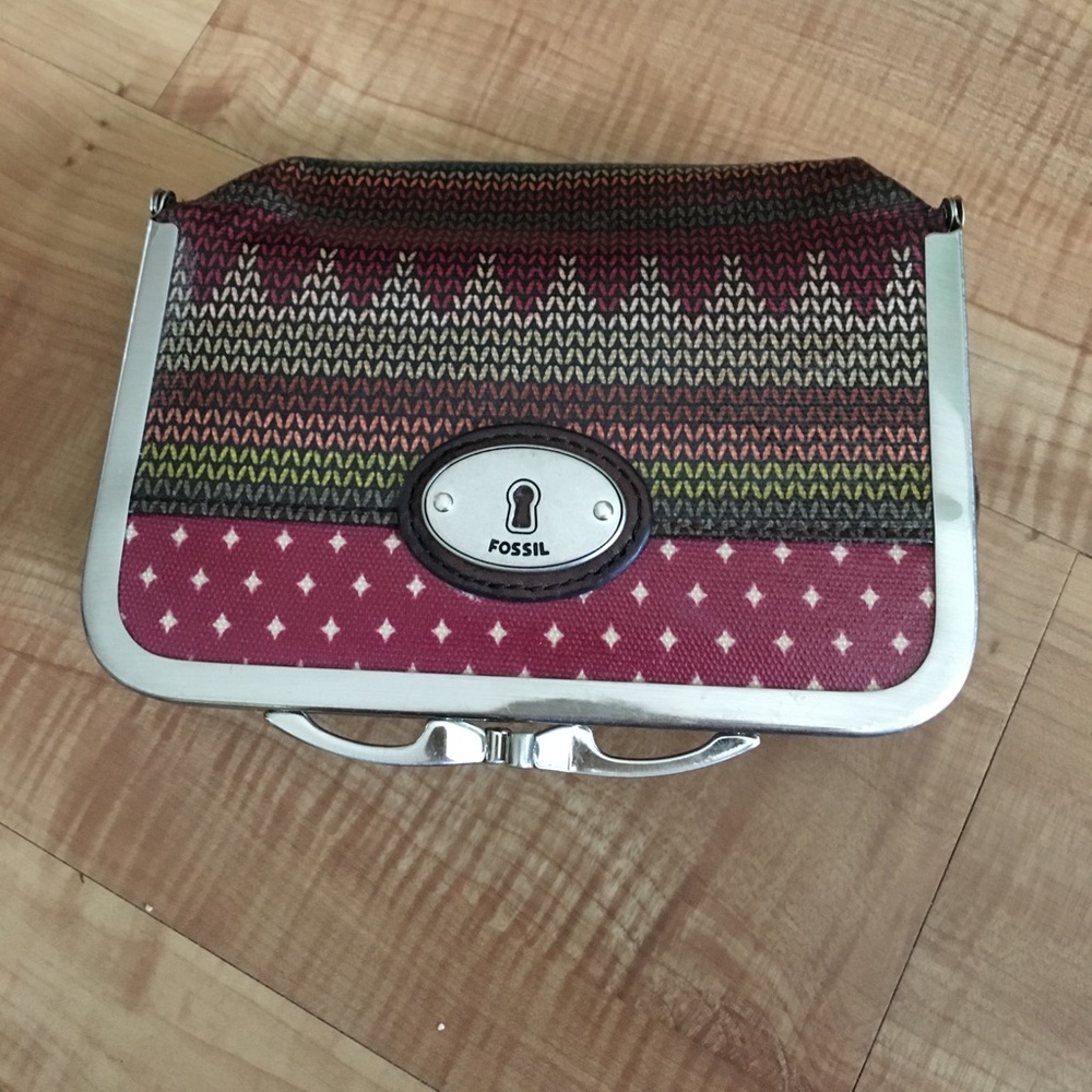 Fossil Key-Per Makeup Case