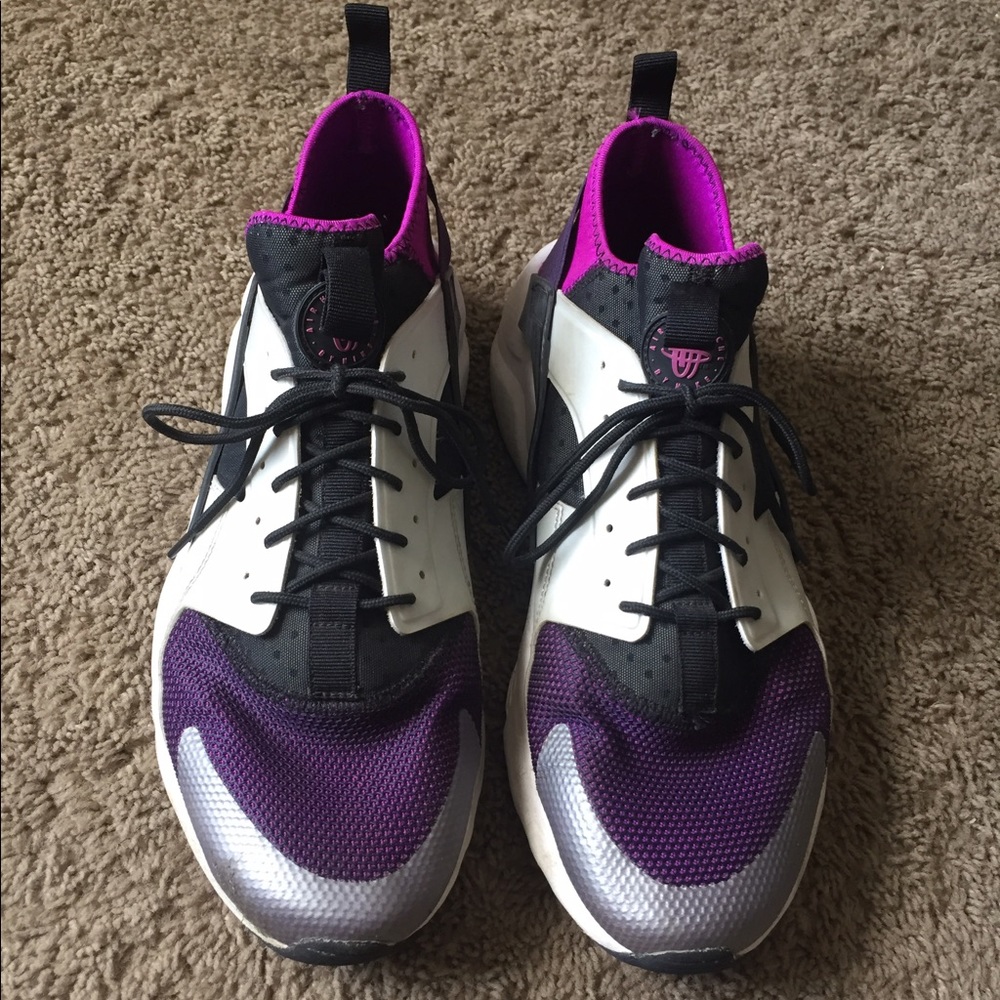 Nike Air Huaraches Run Ultra