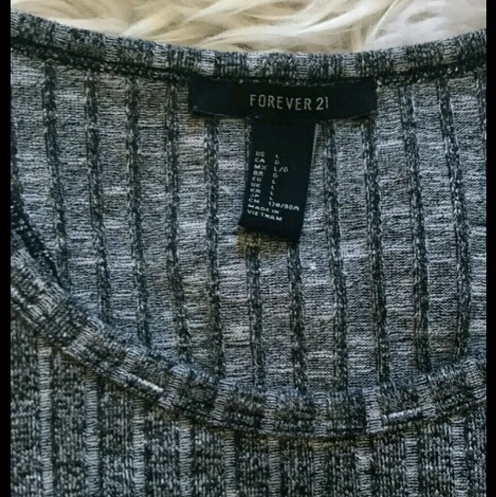 Grey Crop Top - Picture 2 of 2