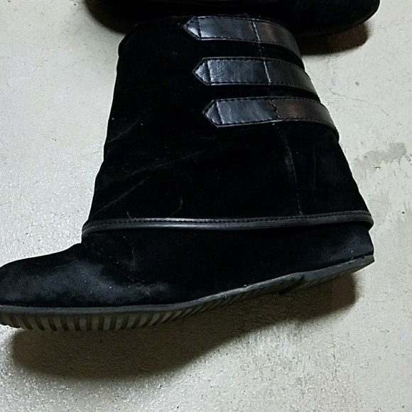 Aldo buckle booties - Picture 3 of 5
