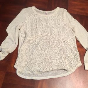 3 for $20!! Beautiful lace, crochet burnout top