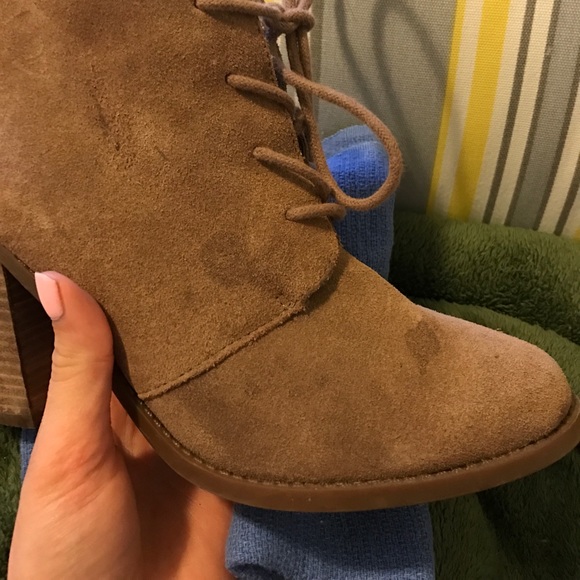 Jessica Simpson Booties - Picture 2 of 4