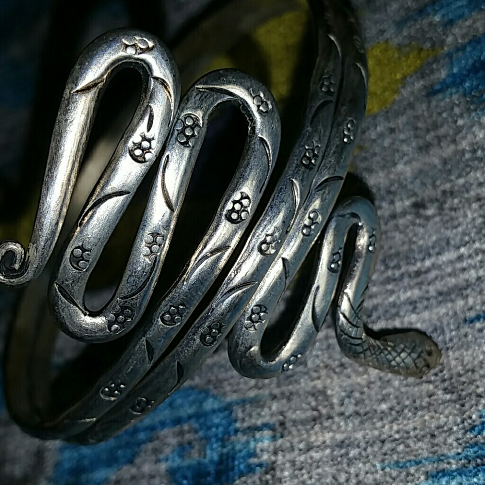 Snake cuff/armband - Picture 4 of 4