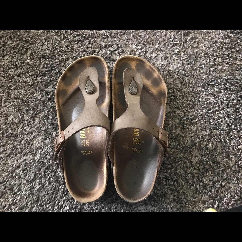 BIRKENSTOCK!! Size 36!!!