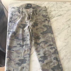 Camo Hudson skinny jeans