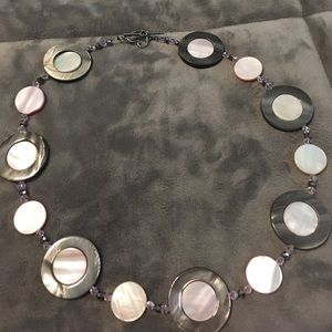 Shell 🐚 Necklace and Matching Earrings!