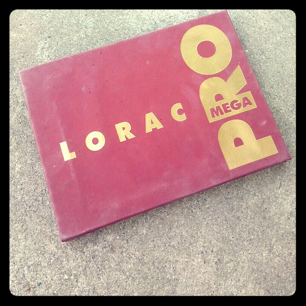 Lorac mega pro palette