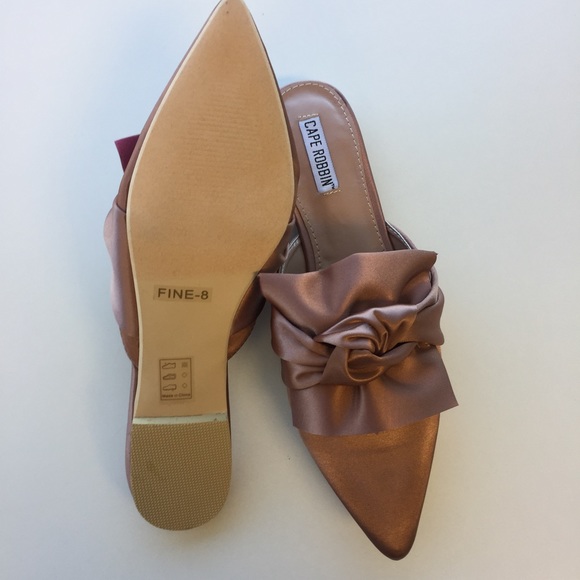 Blush Pointed Toe Slides - Picture 6 of 7