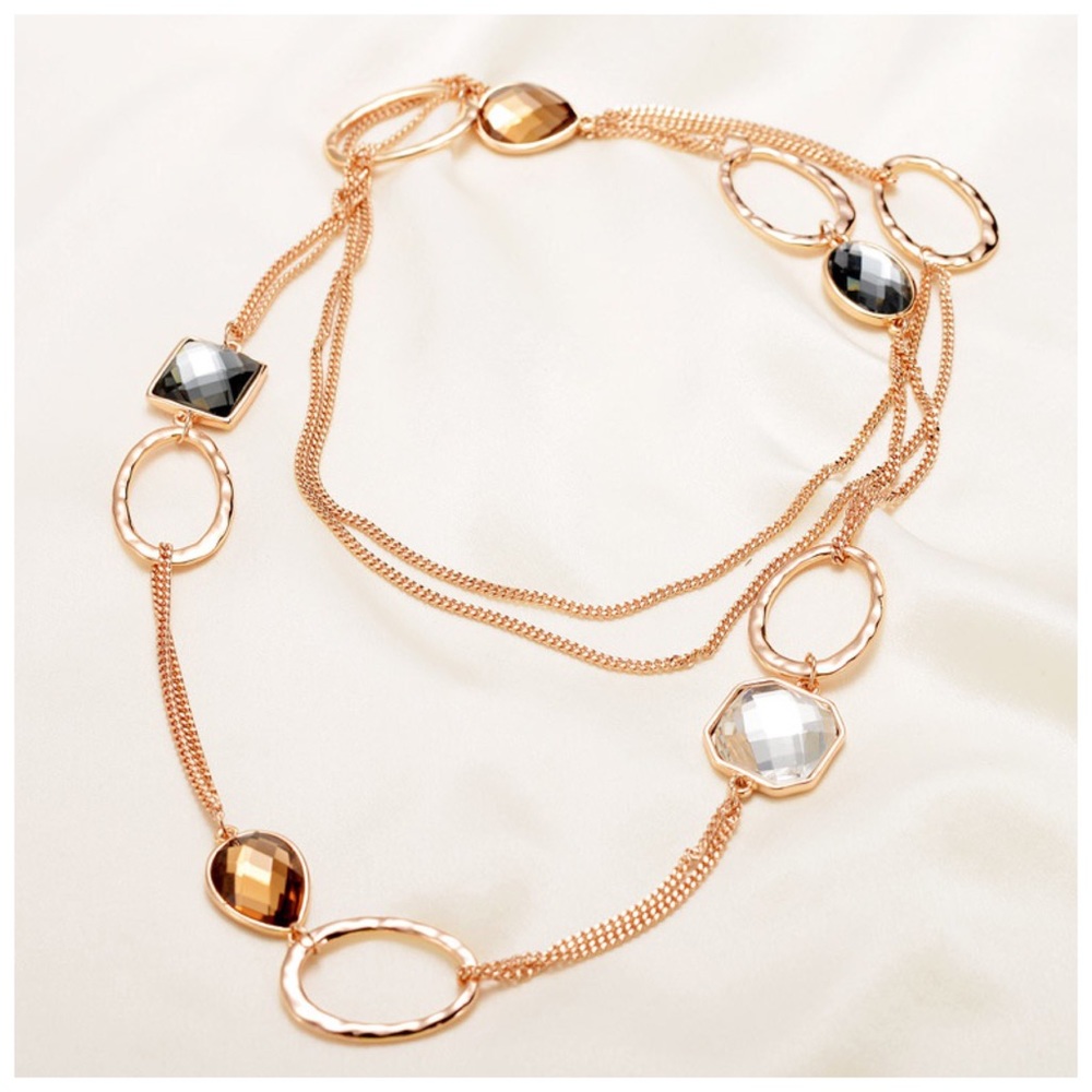🌺 Austrian Crystals Long Necklace - Picture 4 of 5