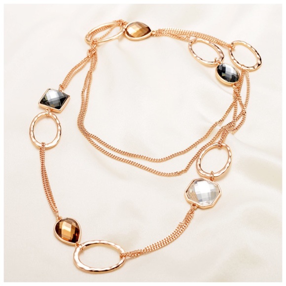 🌺 Austrian Crystals Long Necklace - Picture 4 of 5