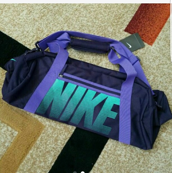 nike purple gym bag