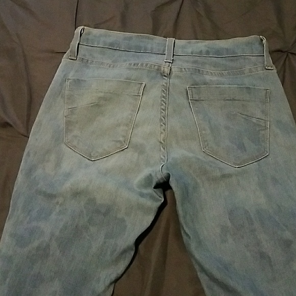 JAMESJeans - Picture 7 of 7