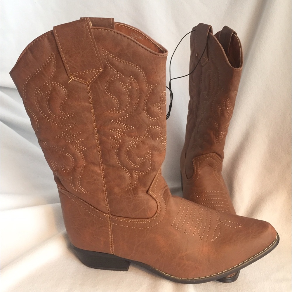 WetSeal Faux Leather Cowboy Boots