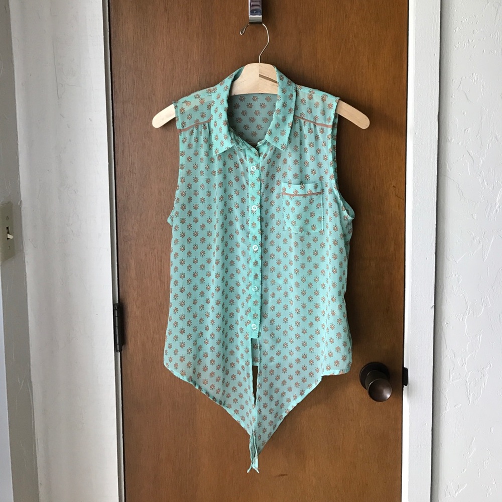 Mint Flower Button Up & Tie Blouse - Picture 5 of 5