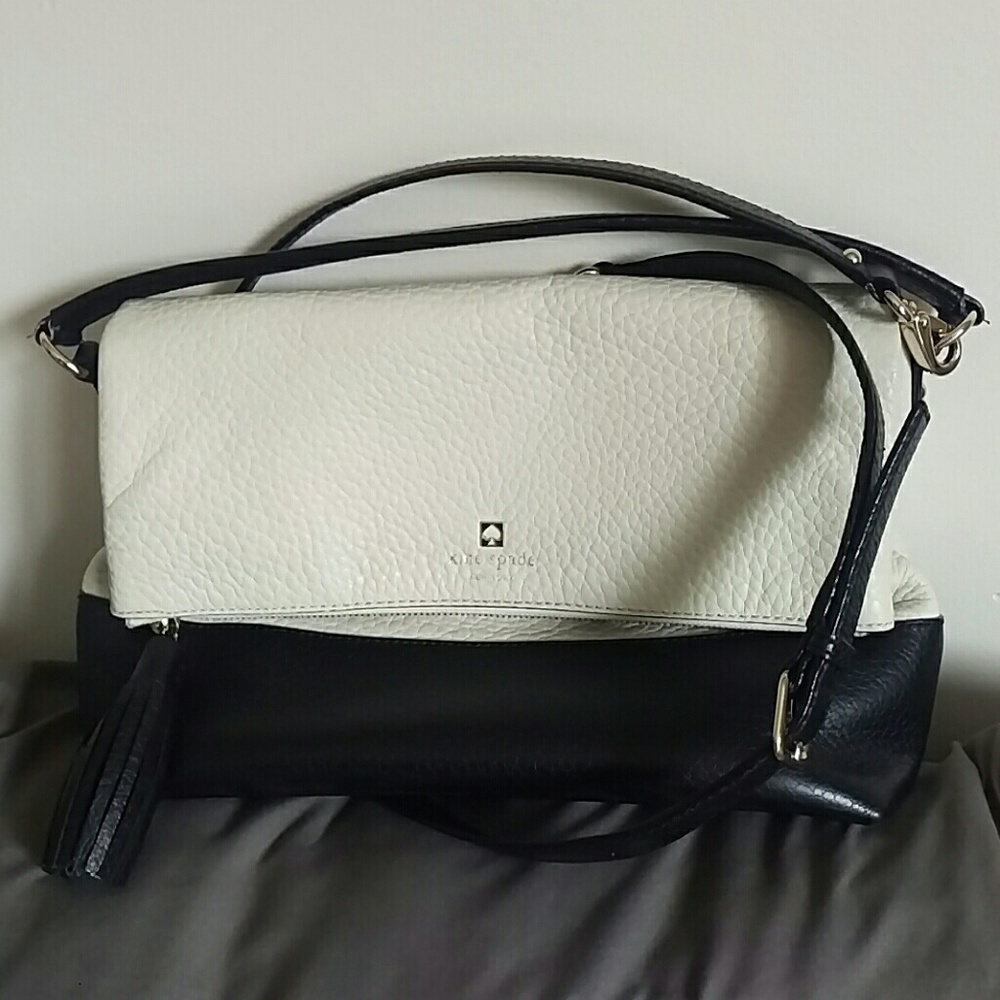 SOLD! Pre-owned Authentic Kate Spade Cobble Hill