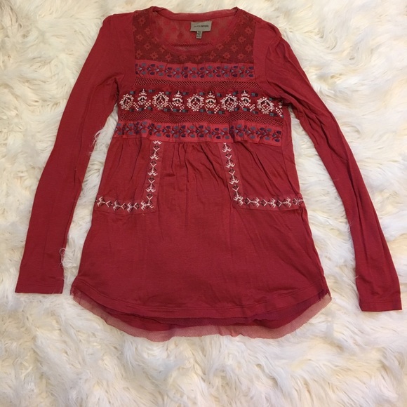 Pretty long sleeve top - Picture 1 of 2