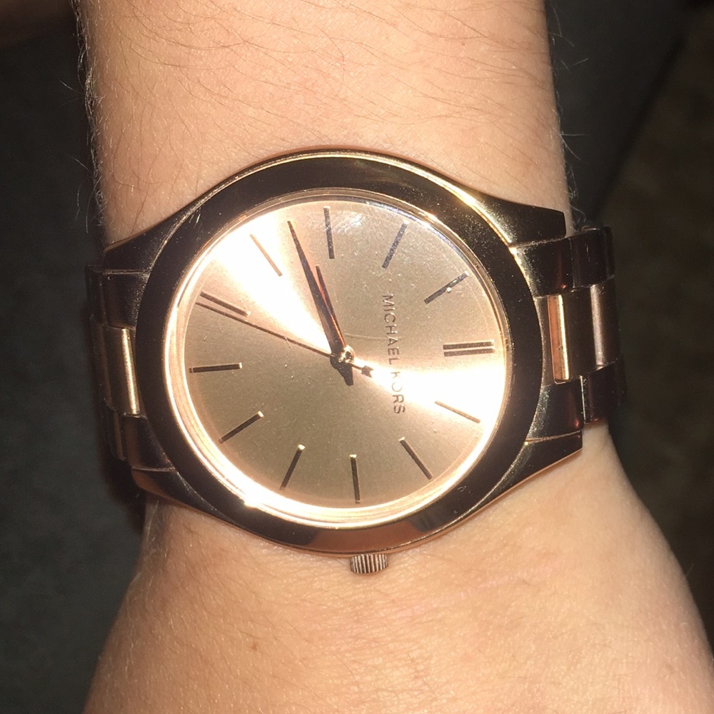michael kors rose gold slim runway watch