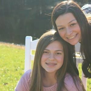 Meet your Posher, Briana