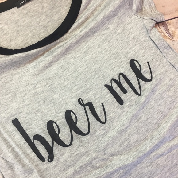 Last 1!!! SMALL Beer me Tee - Picture 2 of 5