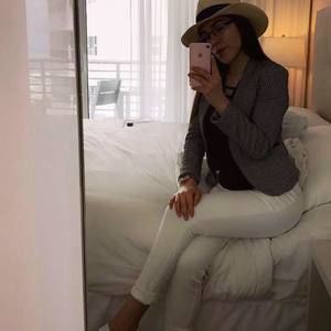 Meet your Posher, Bridget