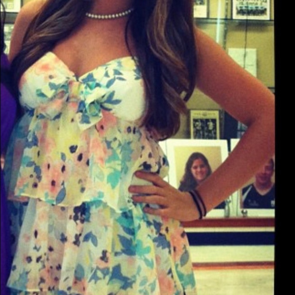 Candie's Floral Ruffled Dress!