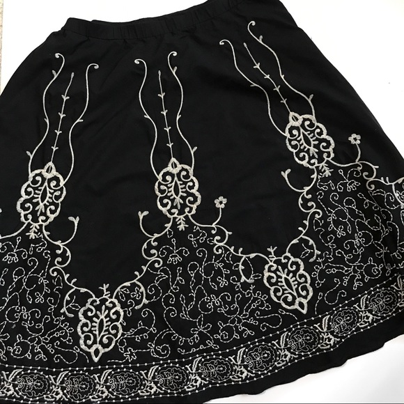 Coldwater Creek Embroidered A-line Skirt - Picture 2 of 8