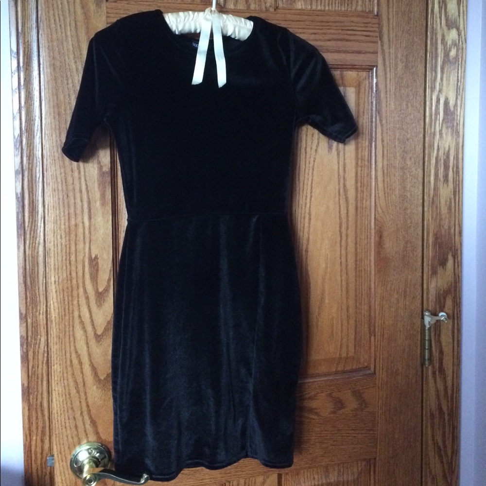 Petite Black Velvet pullover dress