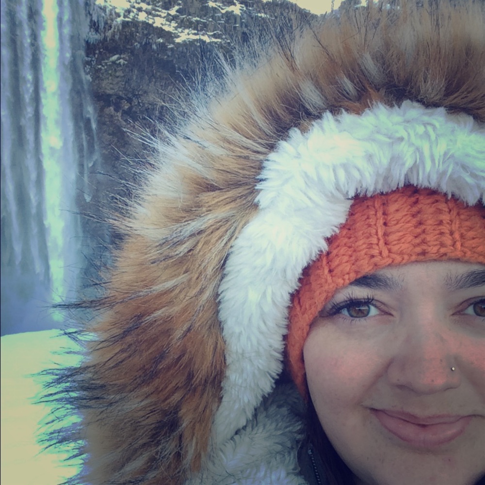 Meet your Posher, Tessa
