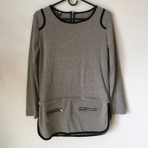 SOLD* Grey long sleeve casual top