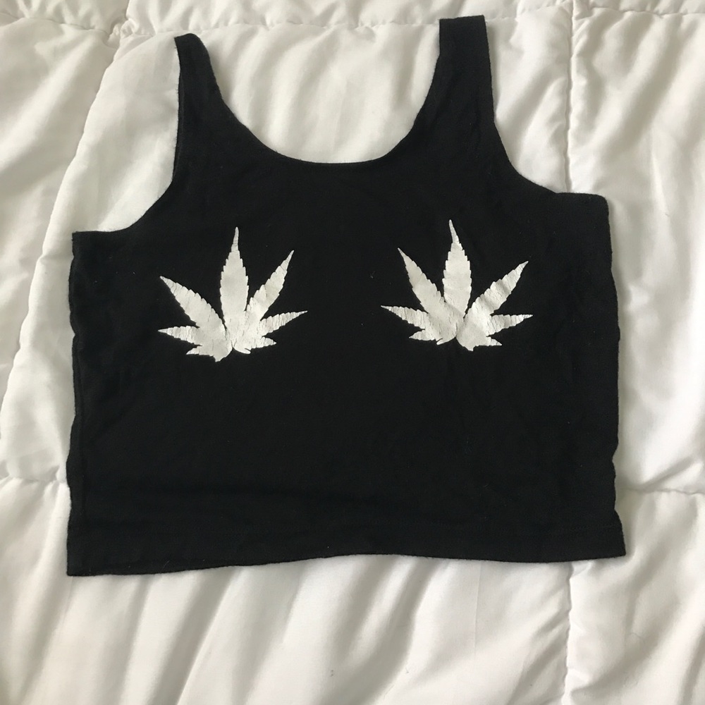 OMIGHTY WEED TITS CROP