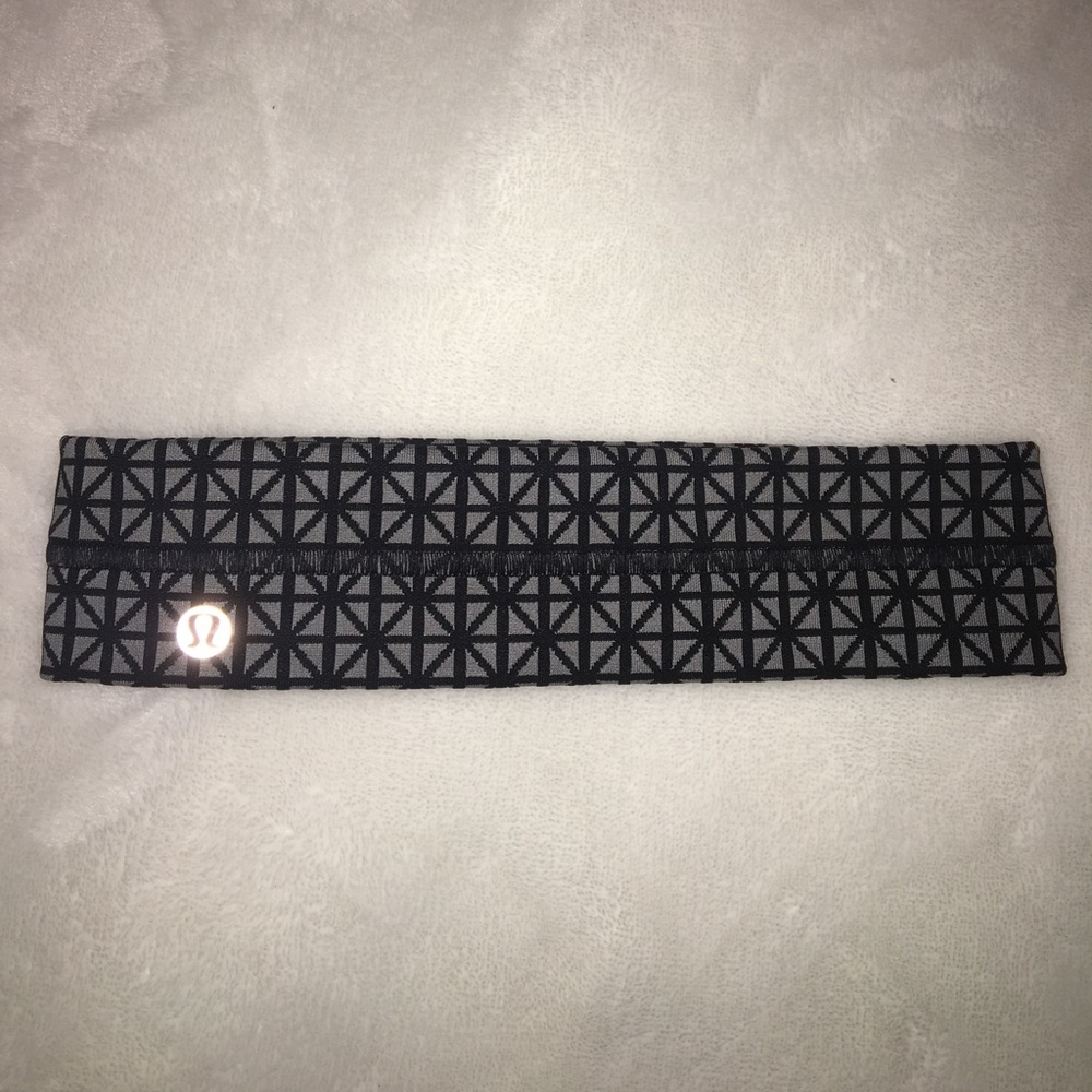 NWOT Lulu Lemon Headband