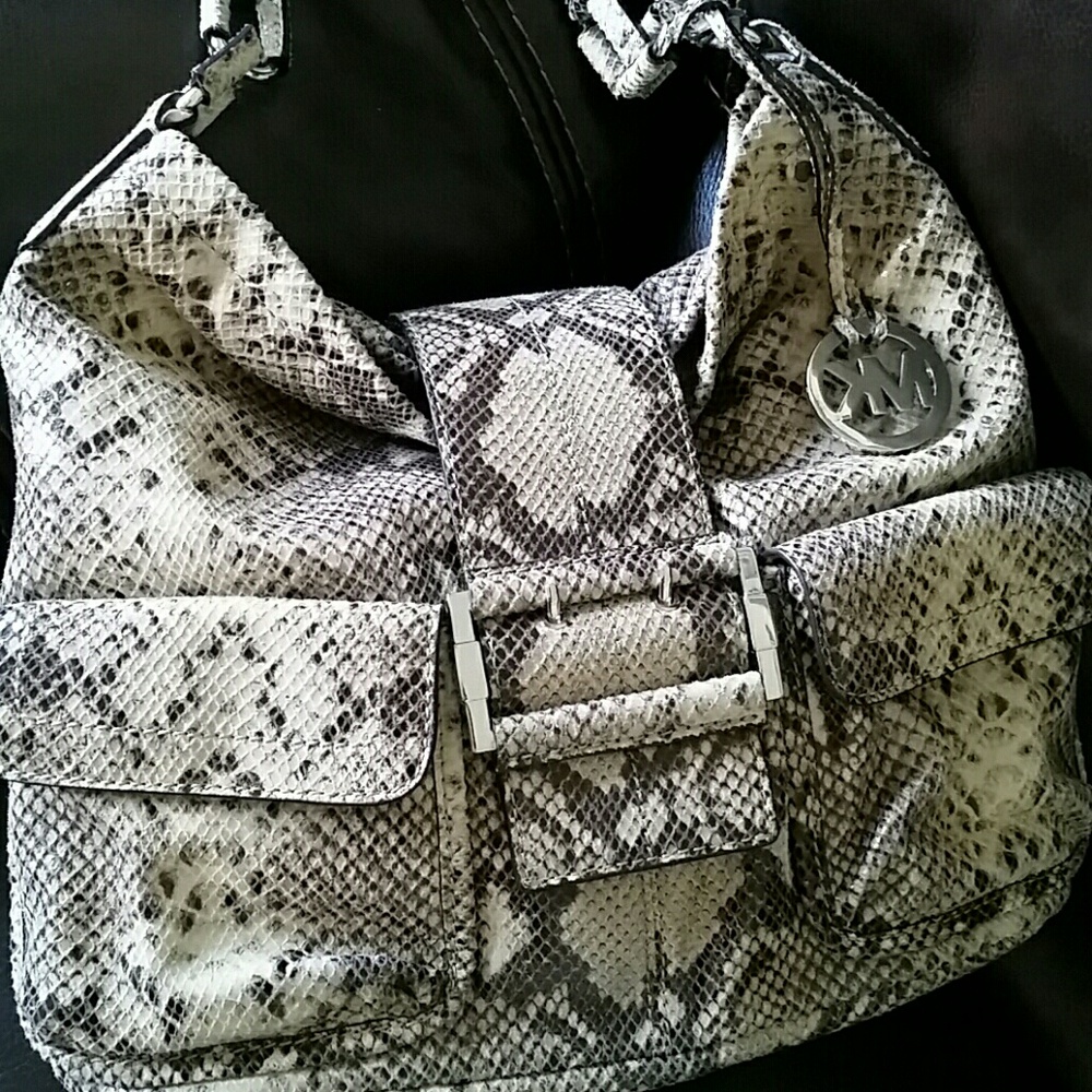Michael Kors Bag - Picture 5 of 8