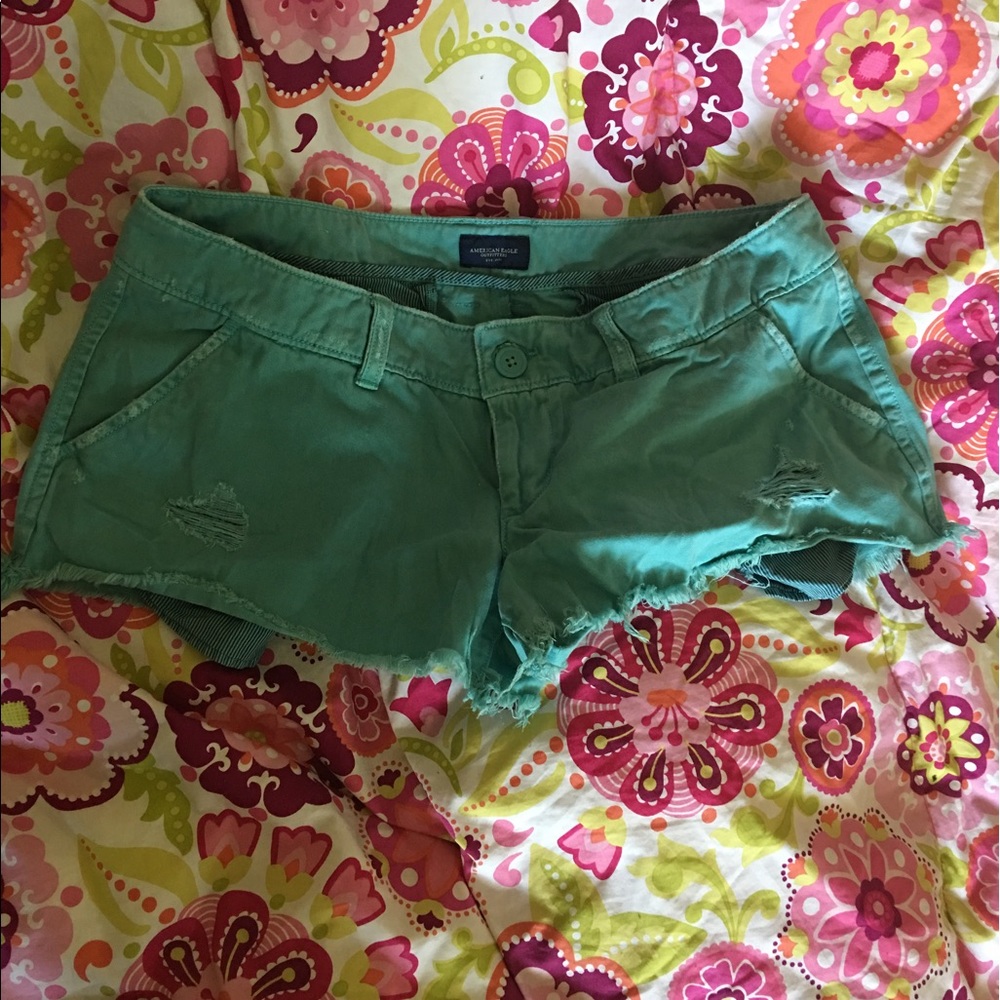 AEO SHORTIE SHORTS